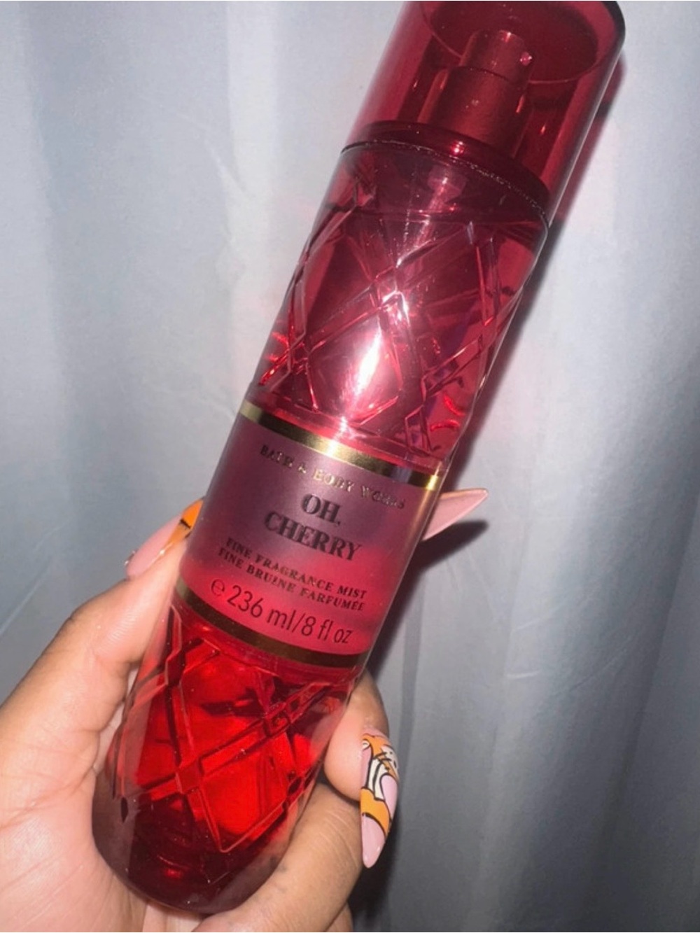 Bath & Body Works Oh Cherry Fine Fragrance Mist - Red with Gold Accent